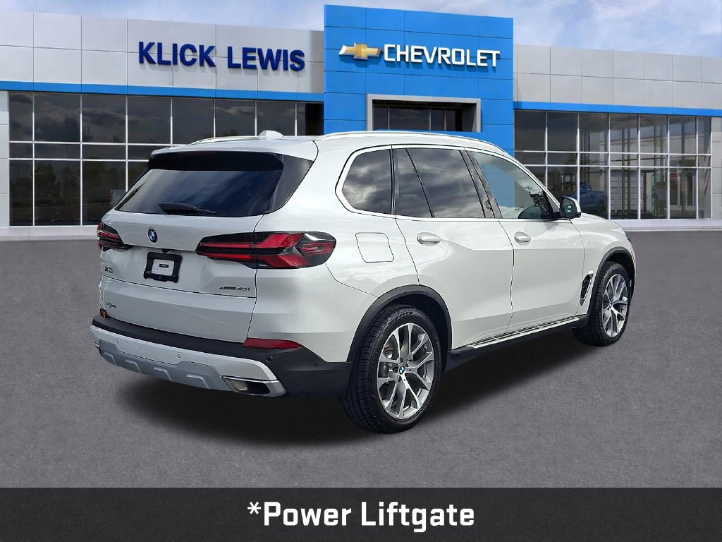 Used 2024 BMW X5 xDrive40i w/ Premium Package AWD/4WD image 8