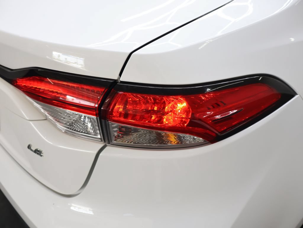 Used 2023 Toyota Corolla LE FWD image 31