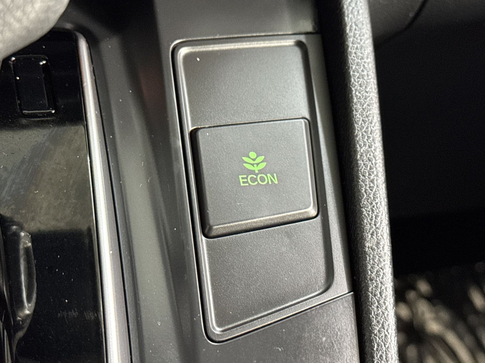 Used 2019 Honda CR-V EX image 44