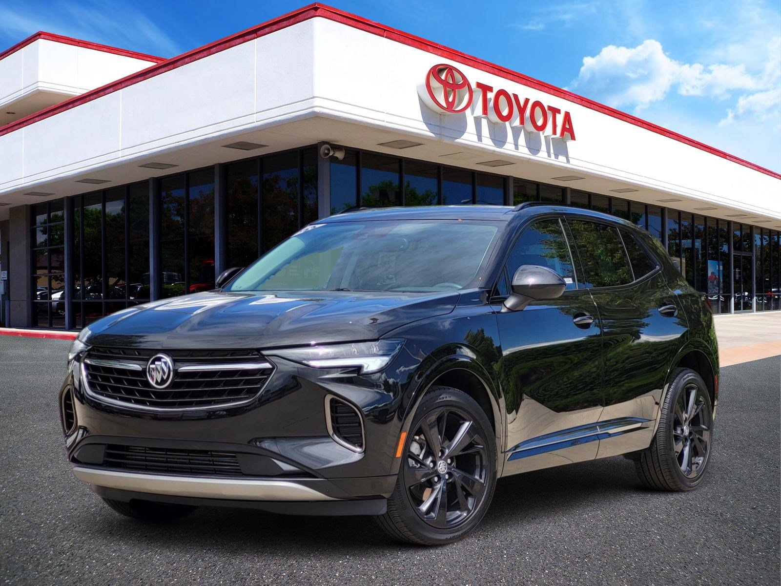 Used 2023 Buick Envision Preferred w/ Sport Touring Package AWD/4WD image 2