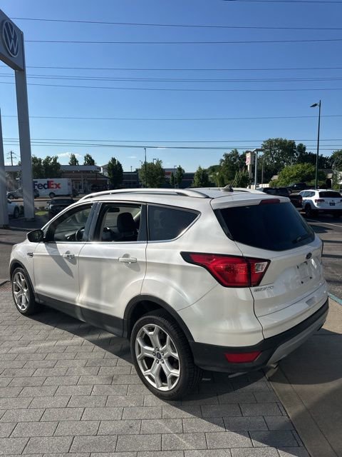 Used 2019 Ford Escape Titanium FWD image 12