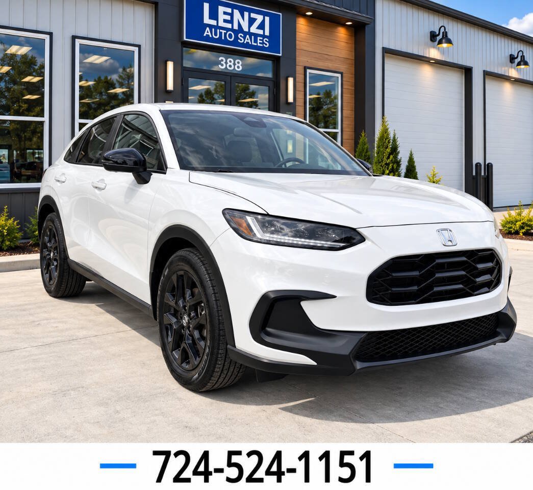 Used 2023 Honda HR-V Sport image 1