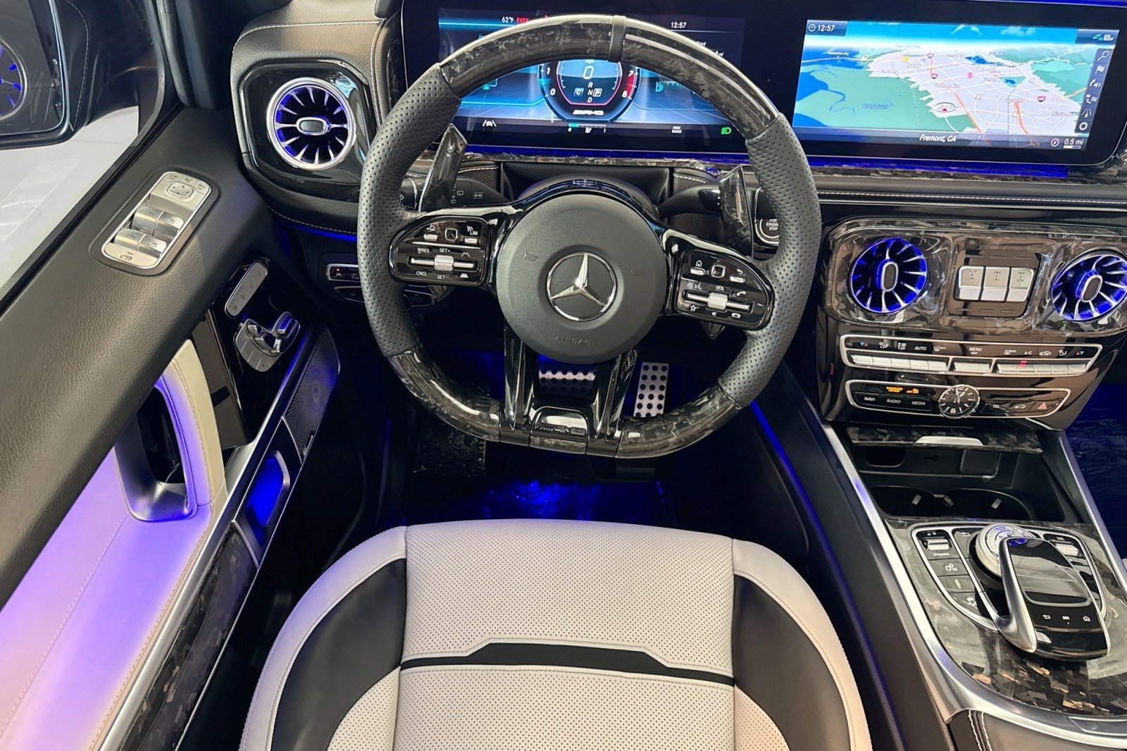 Certified 2021 Mercedes-Benz G 63 AMG 4MATIC w/ G Manufaktur Interior Package image 22