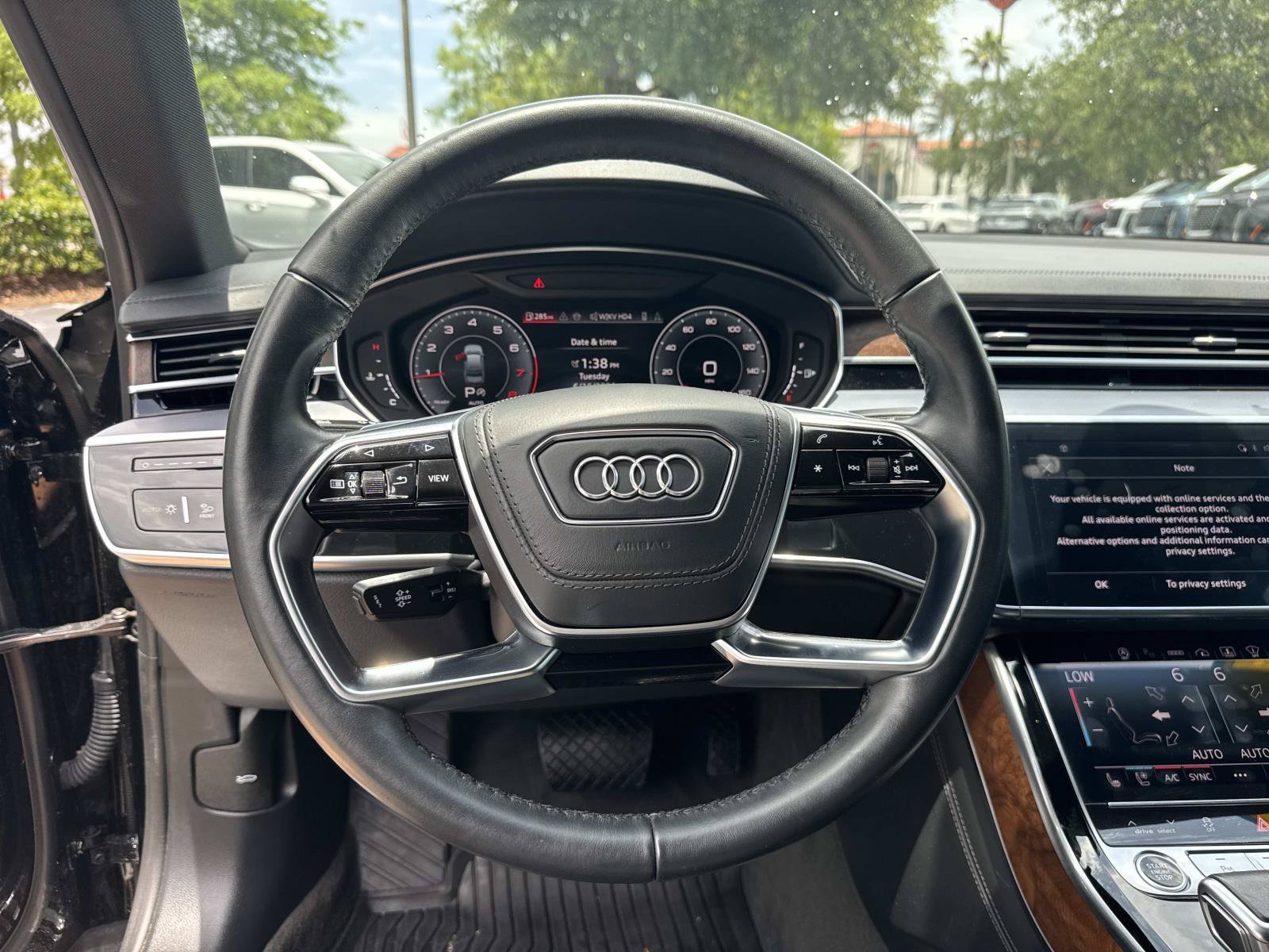 Used 2024 Audi A8 L 3.0T AWD/4WD image 15