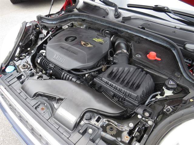 Used 2015 MINI Cooper S FWD image 7