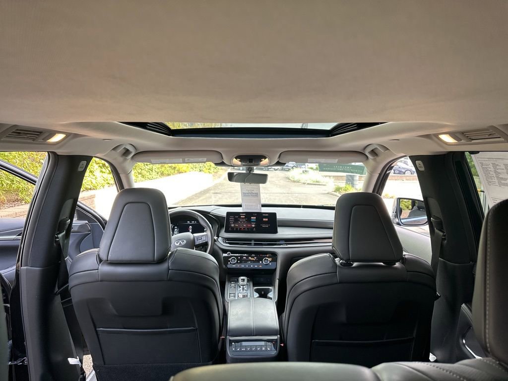 Certified 2025 INFINITI QX60 Luxe w/ Vision Package image 47