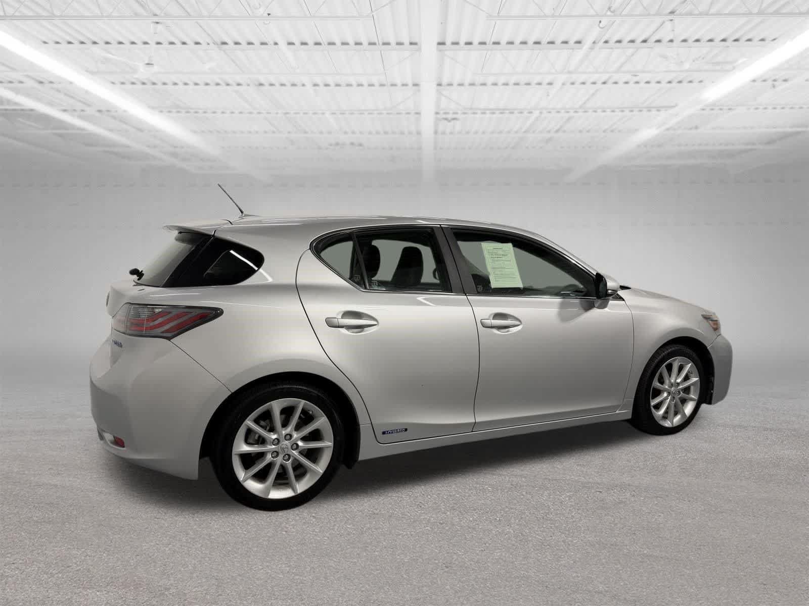 Used 2012 Lexus CT 200h Premium FWD image 6