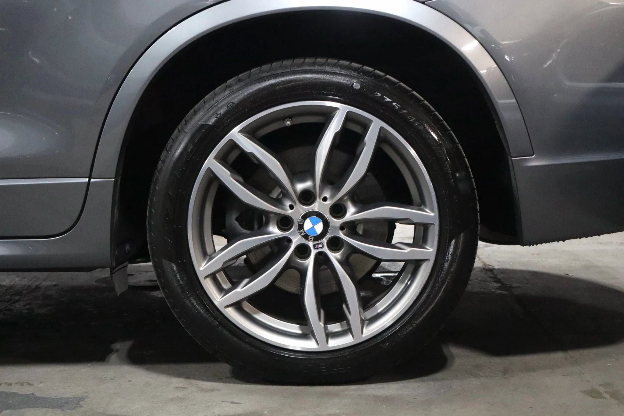 Used 2017 BMW X3 sDrive28i image 4