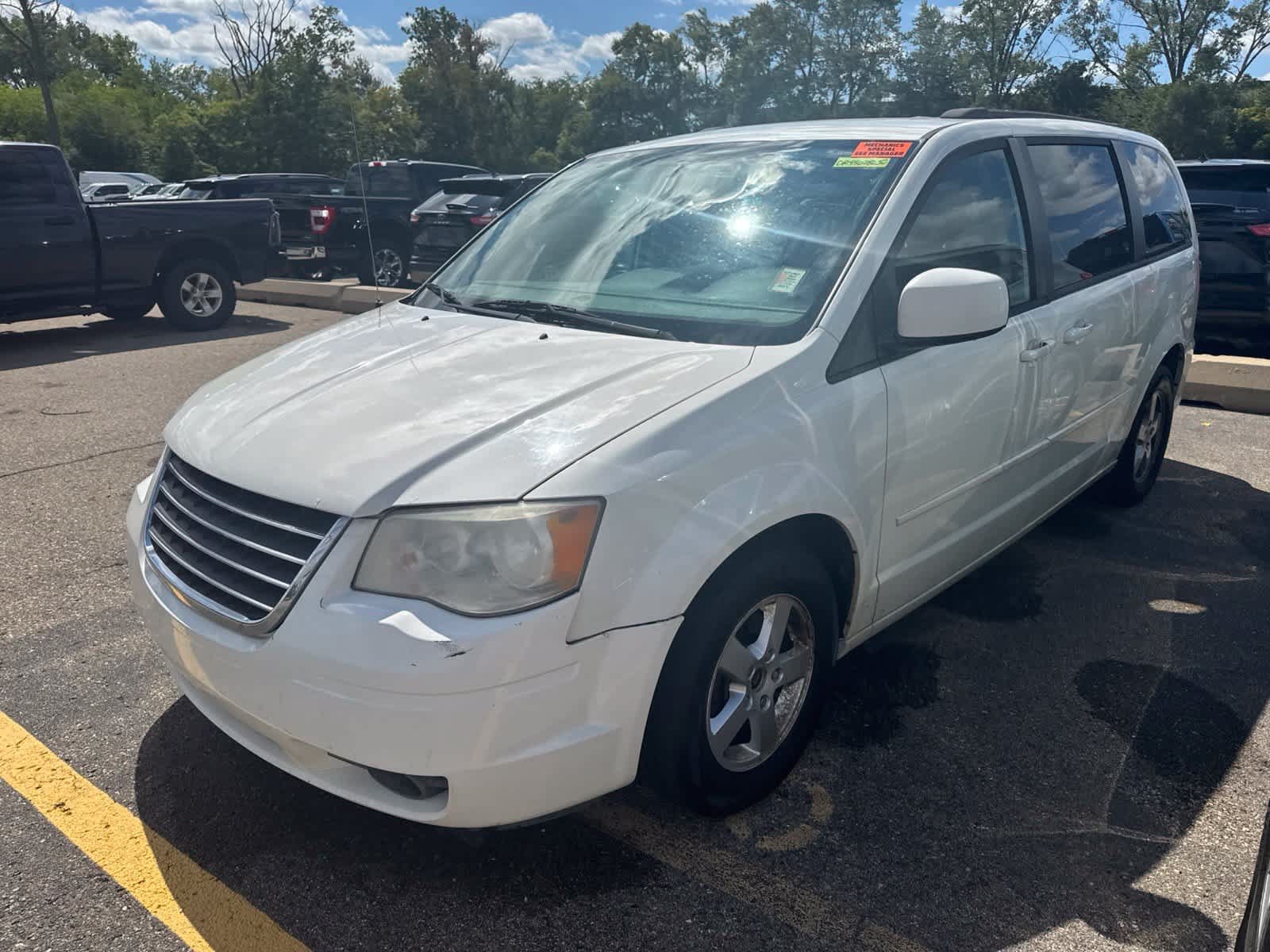 Used 2013 Dodge Grand Caravan SXT FWD image 28