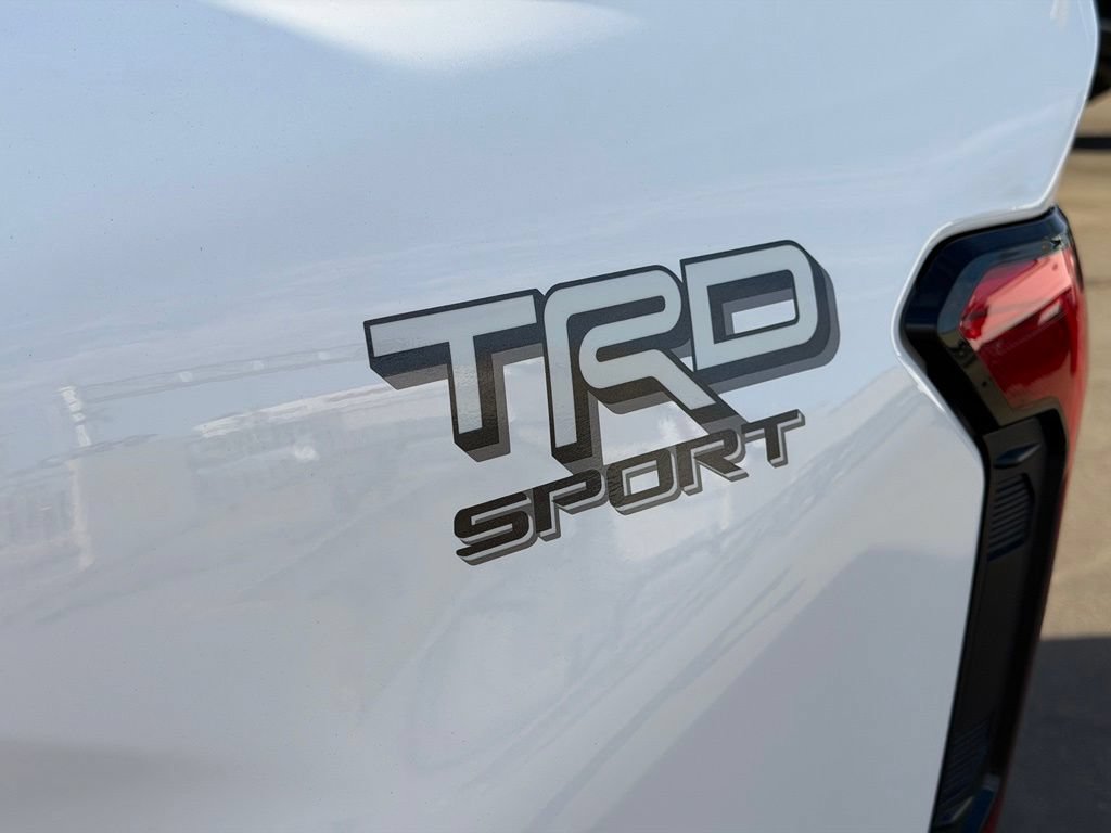 Used 2024 Toyota Tacoma TRD Sport w/ TRD Sport Upgrade Package RWD image 8