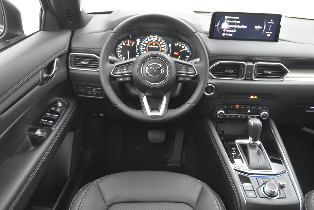 Used 2025 MAZDA CX-5 Signature AWD/4WD image 23