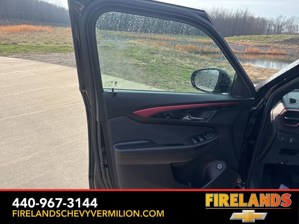 Used 2024 Chevrolet TrailBlazer RS w/ Convenience Package image 13