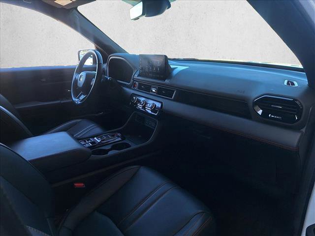 Used 2024 Honda Pilot TrailSport image 21