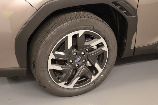 New 2025 Subaru Forester Limited image 8