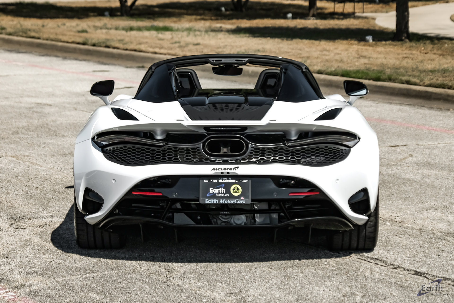 Used 2025 McLaren 750S Spider RWD image 21