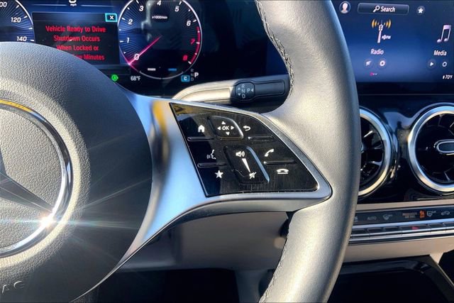 Used 2025 Mercedes-Benz GLA 250 4MATIC image 20