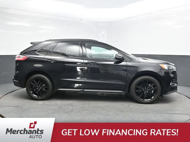 Used 2022 Ford Edge ST-Line w/ Class II Trailer Tow Package AWD/4WD image 9