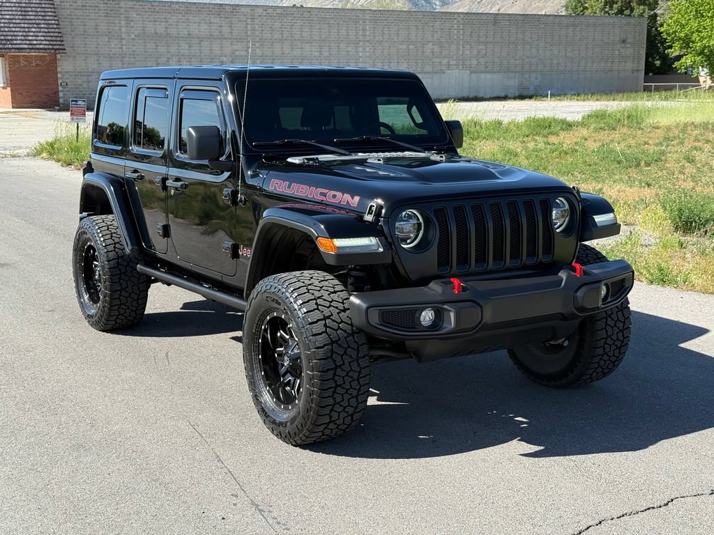 Used 2022 Jeep Wrangler Unlimited Rubicon w/ LED Lighting Group AWD/4WD image 2