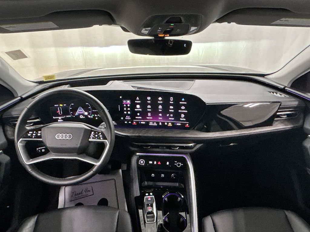 Used 2025 Audi Q5 Premium Plus w/ Premium Plus image 19