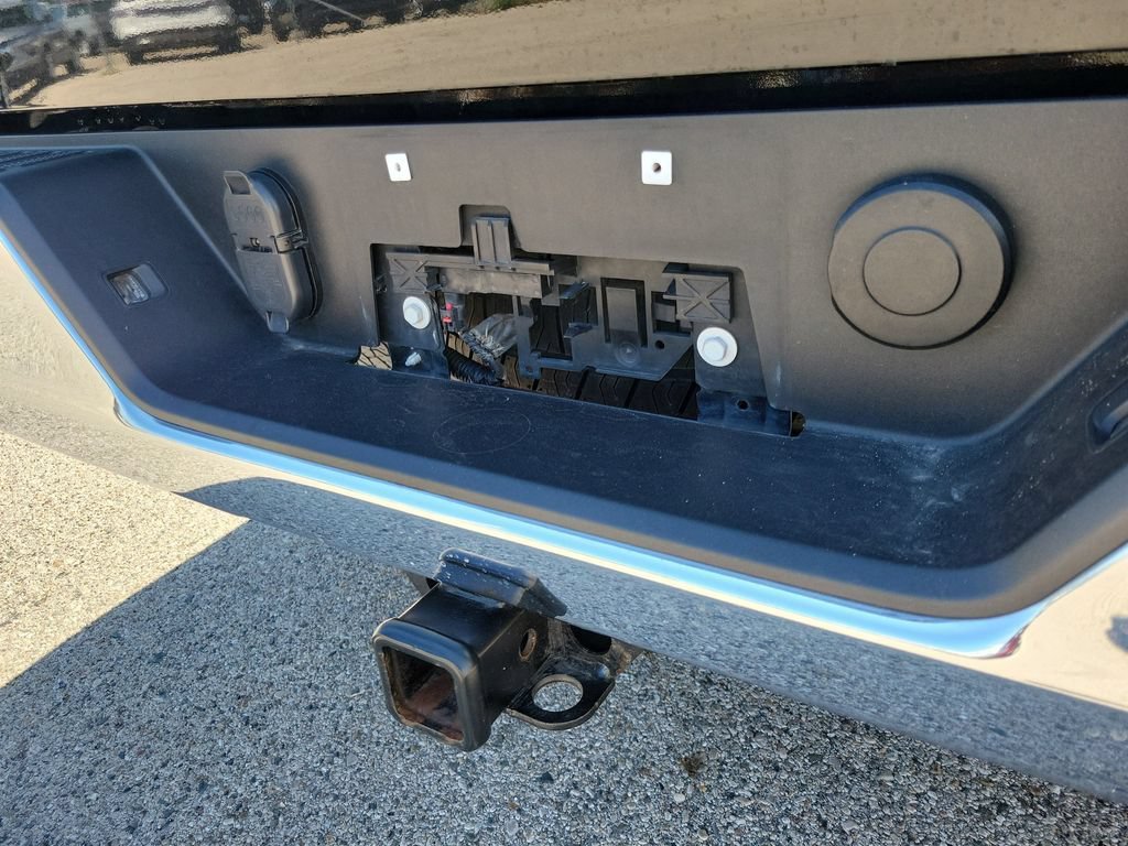 Certified 2023 Chevrolet Silverado 1500 LT AWD/4WD image 10