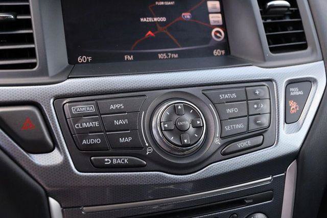 Used 2017 Nissan Pathfinder SL w/ SL Premium Package AWD/4WD image 21