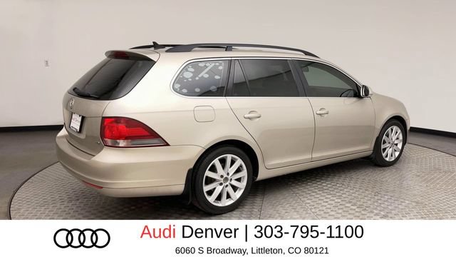 Used 2013 Volkswagen Jetta TDI FWD image 2