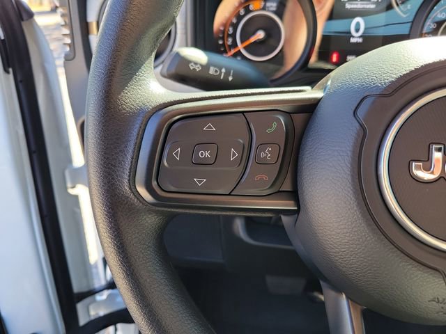 Used 2025 Jeep Wrangler Sport image 13
