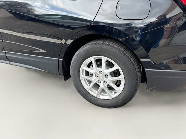 Used 2023 Chevrolet Equinox LT image 30