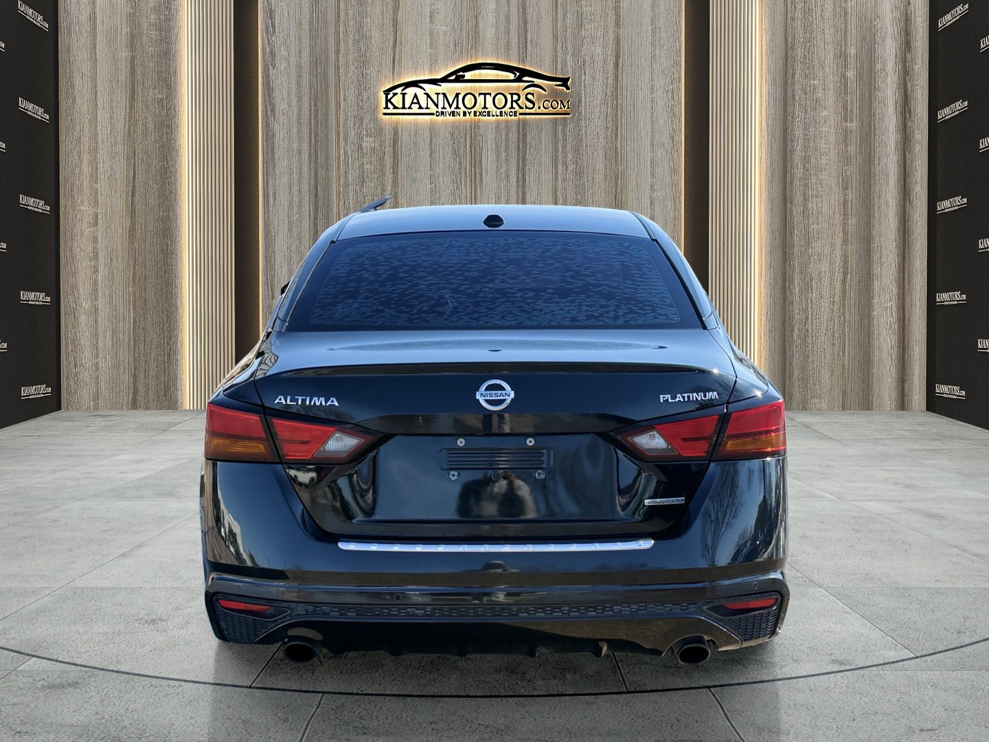 Used 2020 Nissan Altima 2.0 Platinum FWD image 6