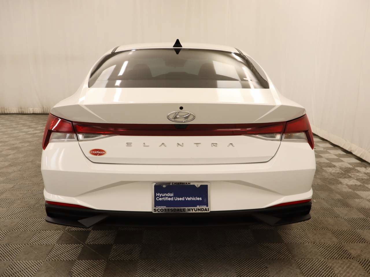 Used 2023 Hyundai Elantra SEL w/ Convenience Package image 6