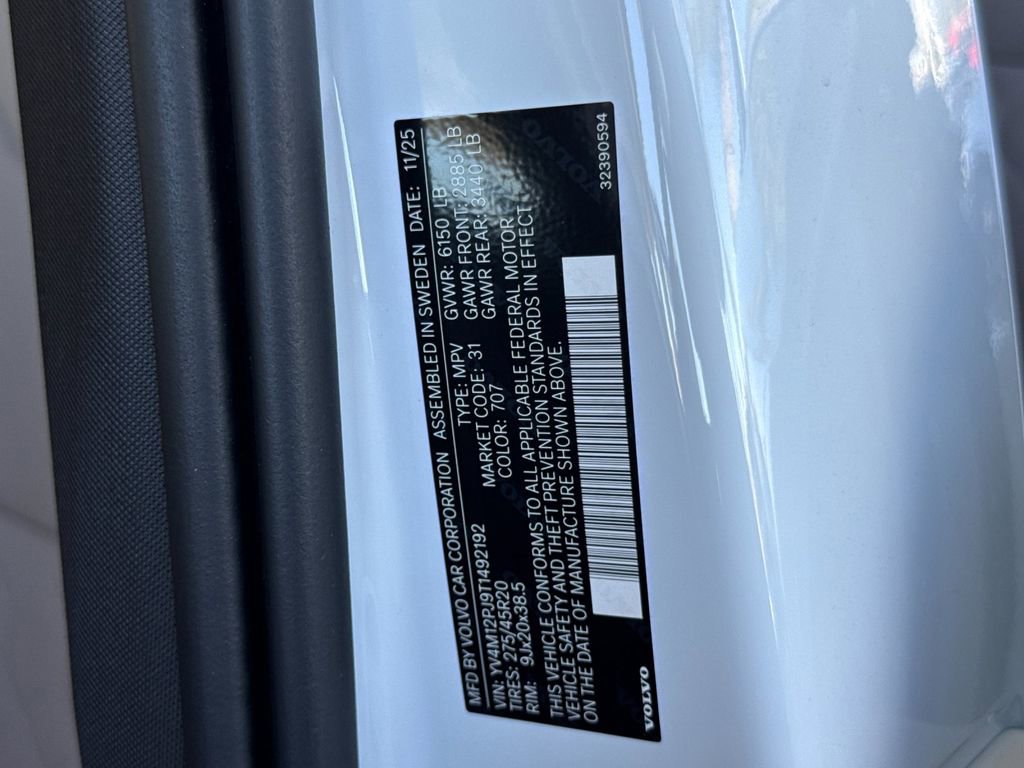 New 2026 Volvo XC90 B5 Core AWD/4WD image 29