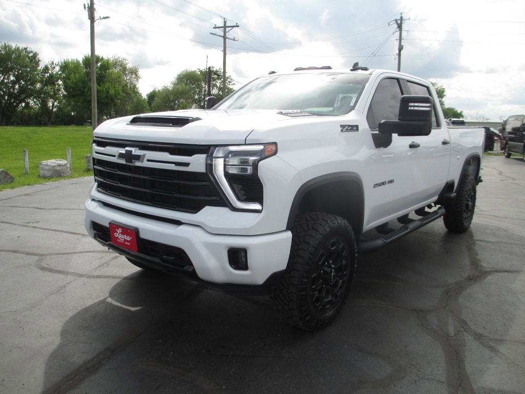 Used 2024 Chevrolet Silverado 2500 LT w/ Z71 Sport Edition AWD/4WD image 13