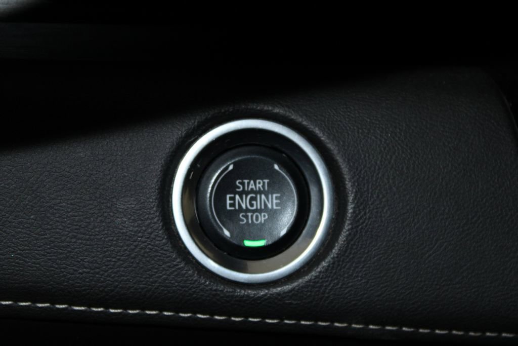 Used 2024 Cadillac Escalade Sport w/ Touring Package AWD/4WD image 29