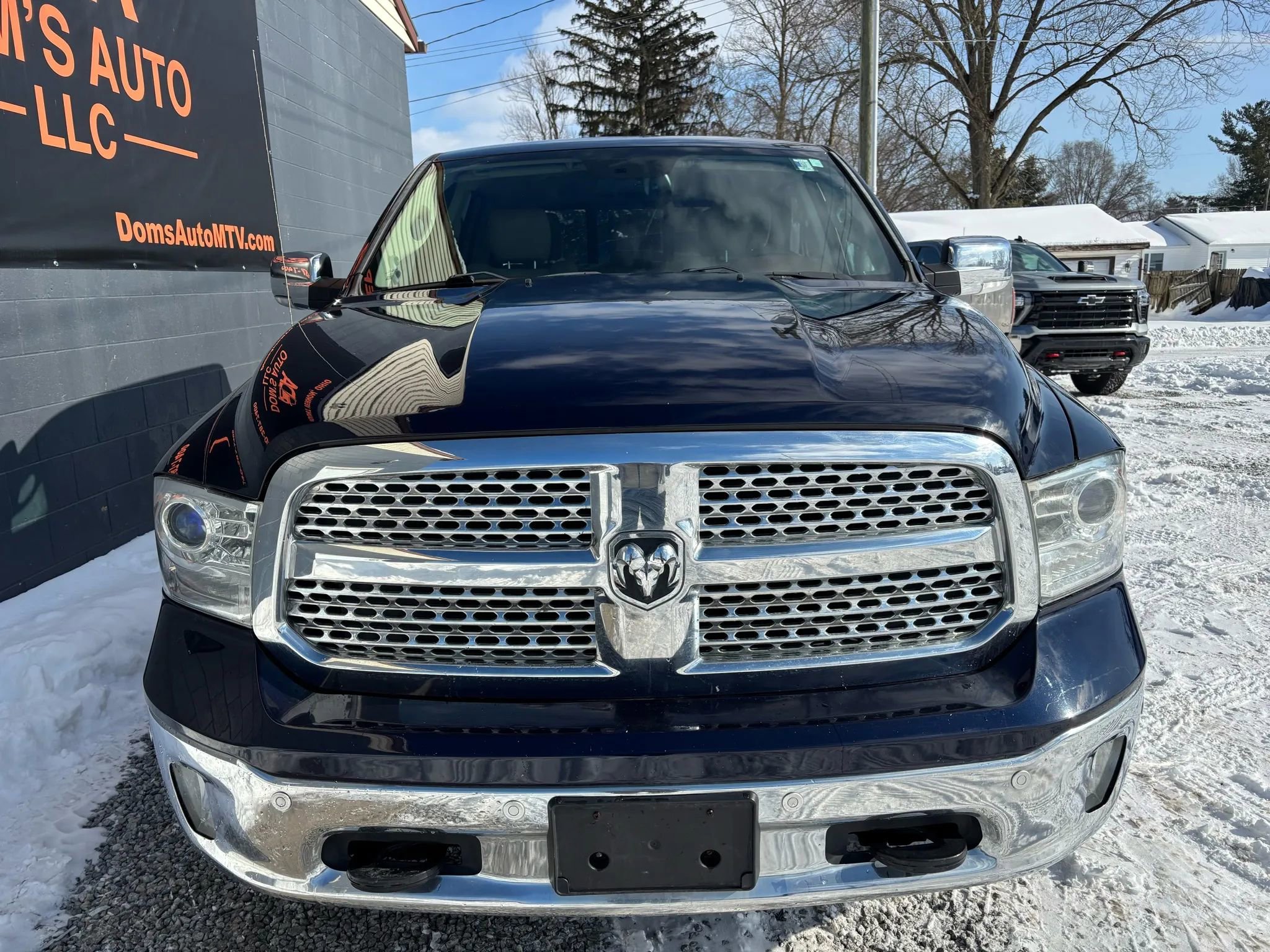 Used 2018 RAM 1500 Laramie w/ Convenience Group image 10
