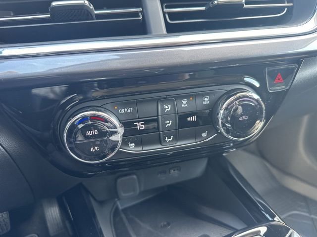 New 2026 Chevrolet Trax ACTIV w/ Sunroof Package image 24