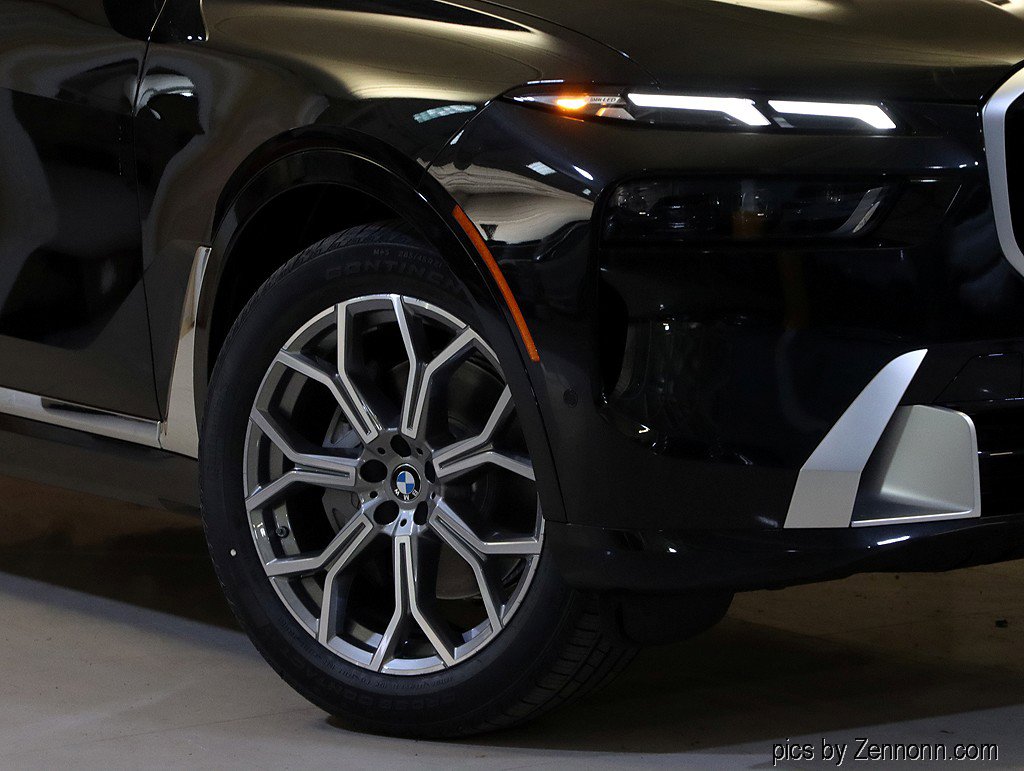 Used 2026 BMW X7 xDrive40i image 3