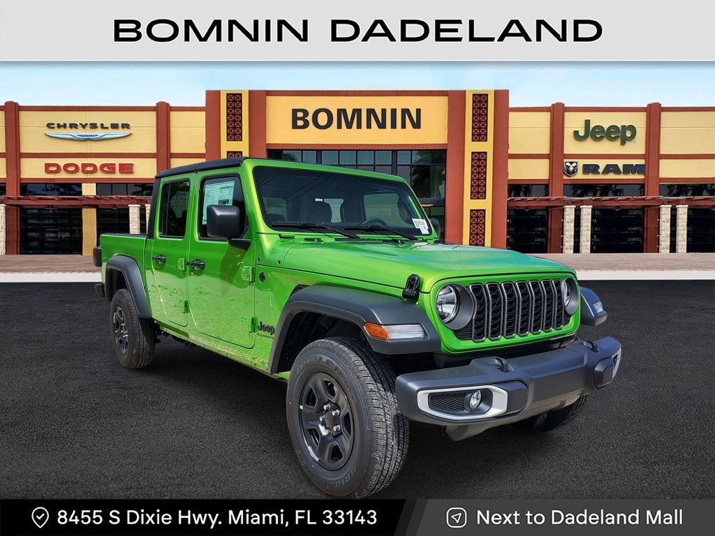 Used 2025 Jeep Gladiator Sport image 2