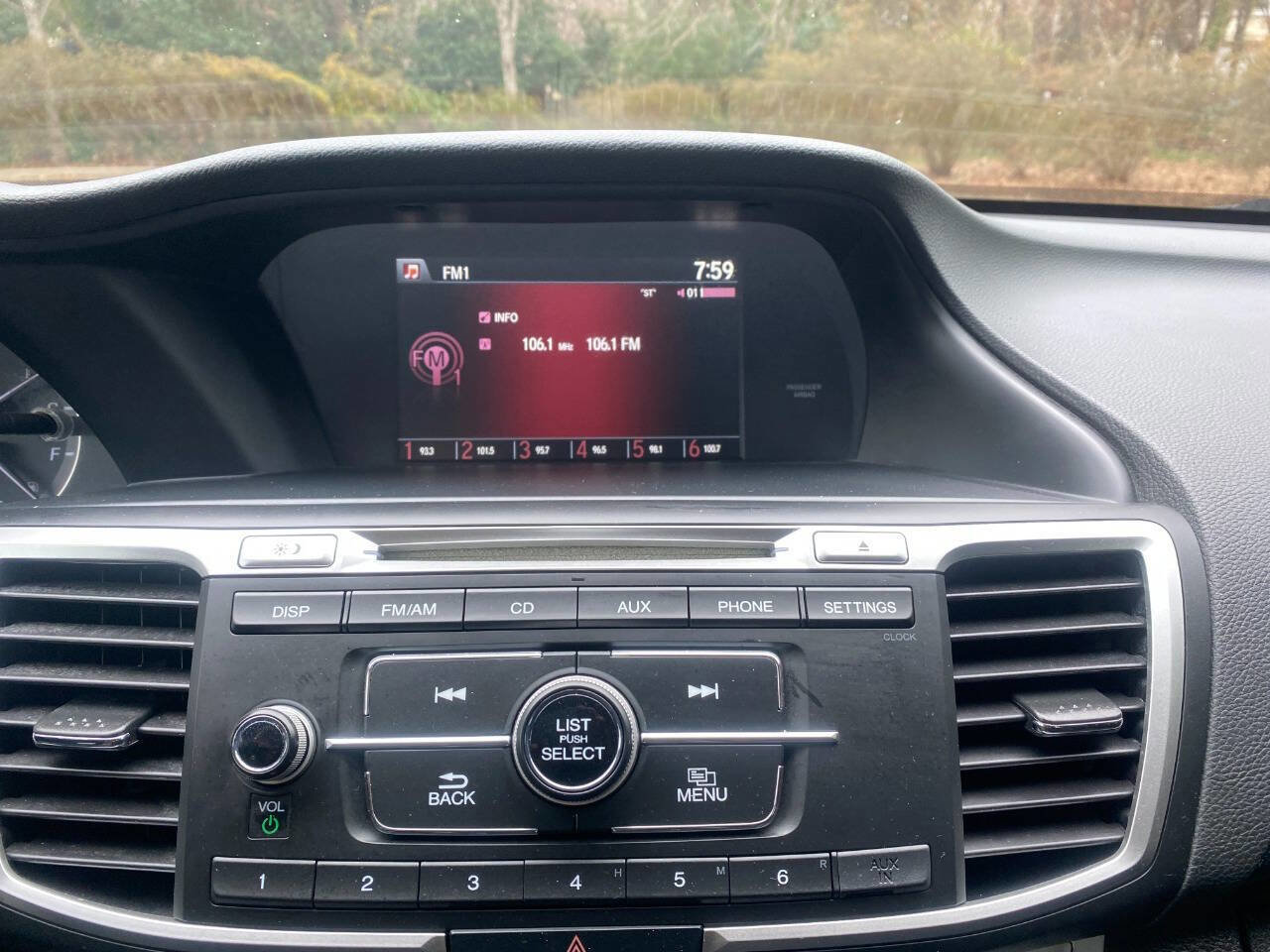 Used 2015 Honda Accord Sport image 16