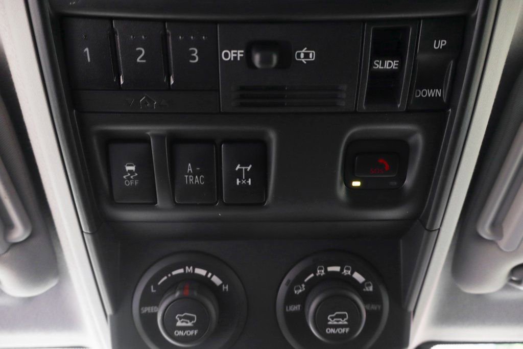 Used 2023 Toyota 4Runner TRD Off-Road Premium w/ Off Road Premium Plus Package image 29