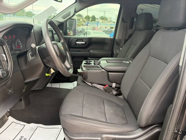 Used 2022 Chevrolet Silverado 2500 Custom w/ Custom Value Package AWD/4WD image 9