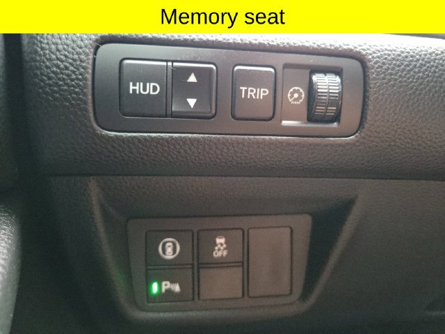 Used 2020 Honda Accord Touring image 21