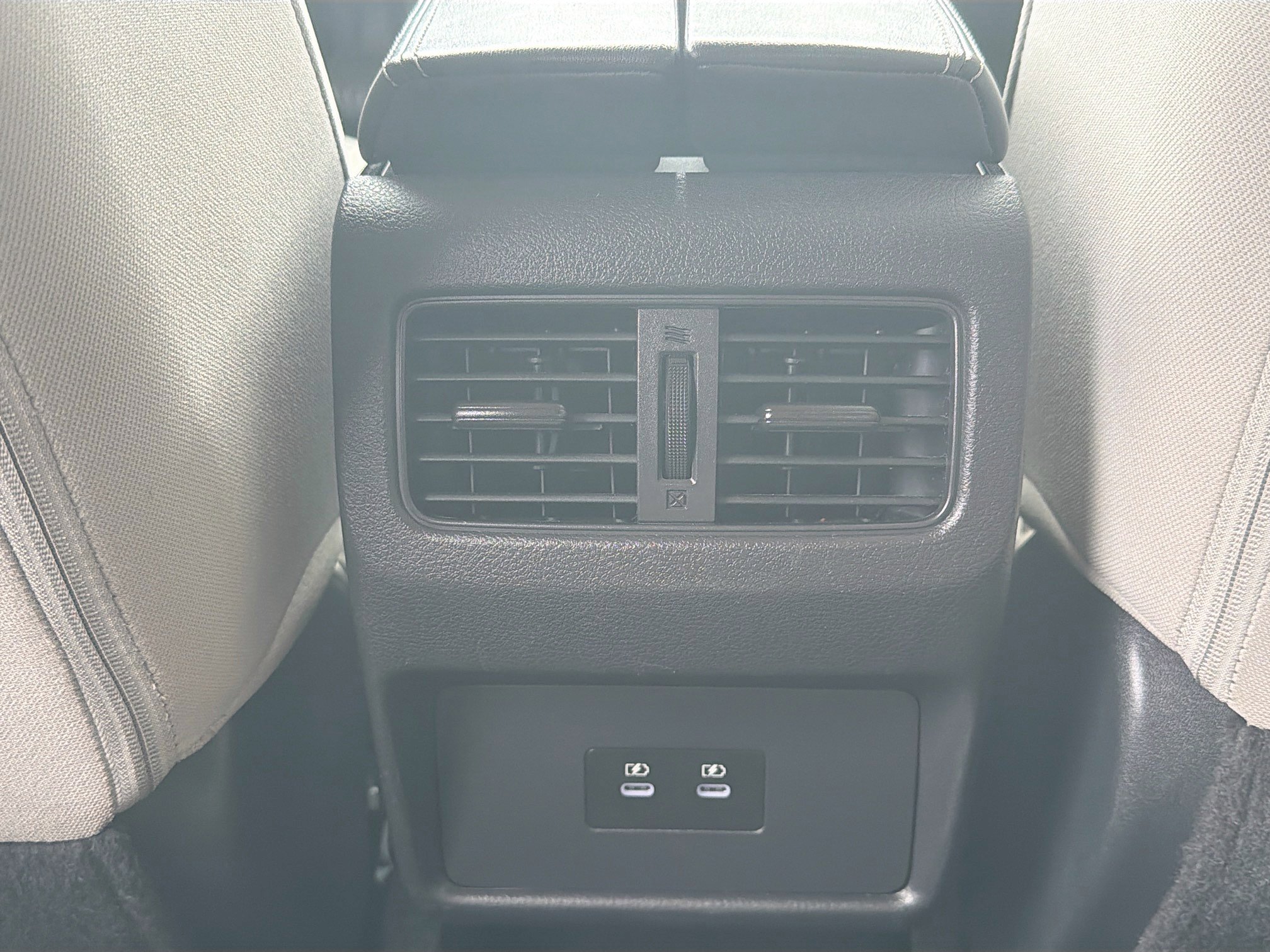 Used 2025 Nissan Rogue SV AWD/4WD image 26