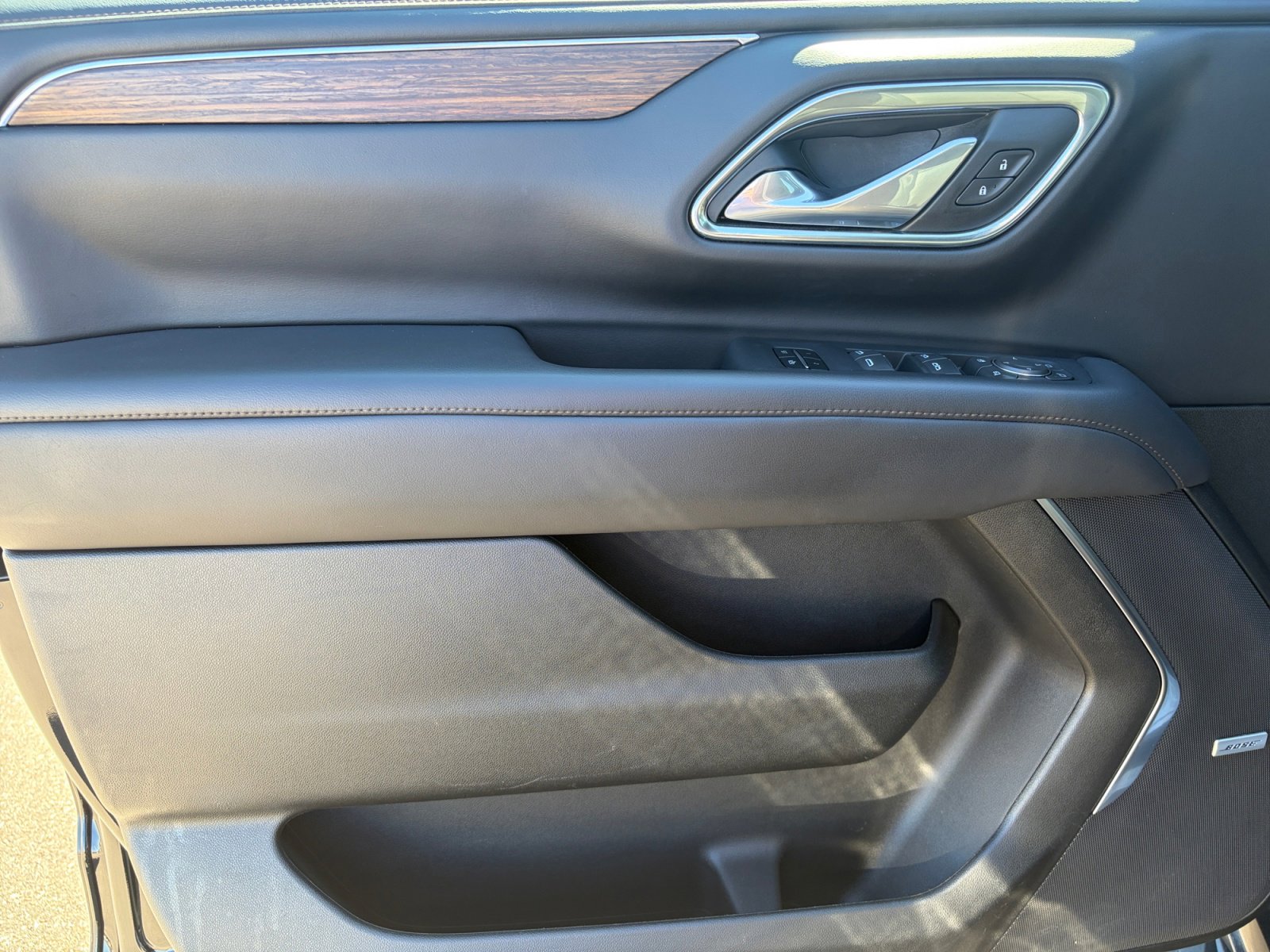 Used 2024 Chevrolet Tahoe High Country image 13