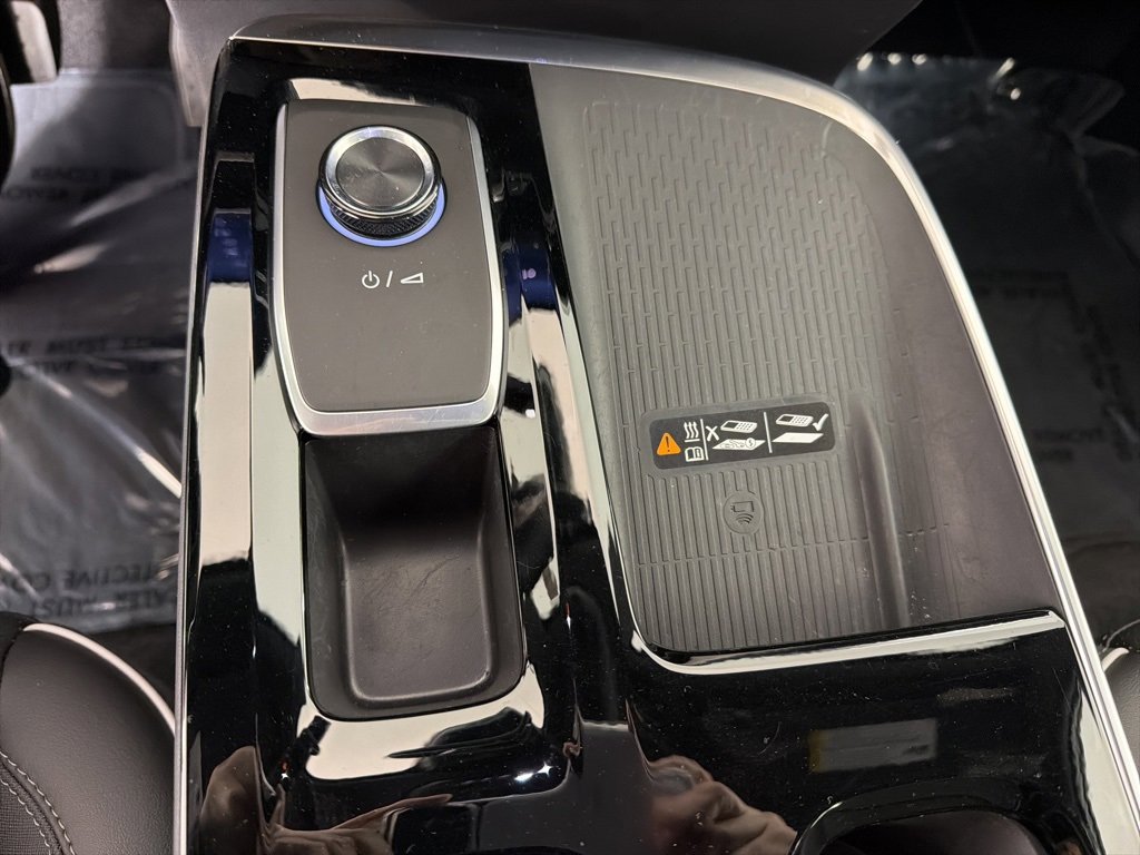 Used 2025 Buick Enclave Sport Touring image 40