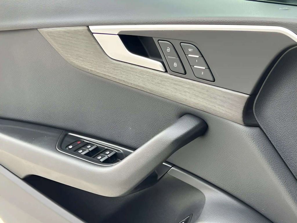 Used 2019 Audi A4 2.0T Premium FWD image 23