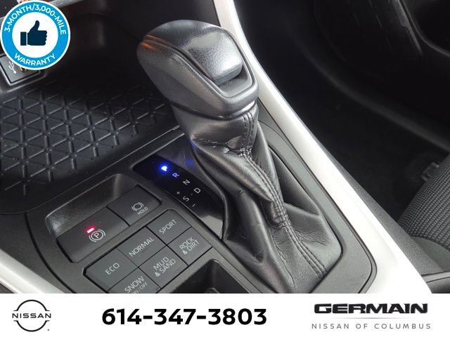 Used 2023 Toyota RAV4 LE AWD/4WD image 26