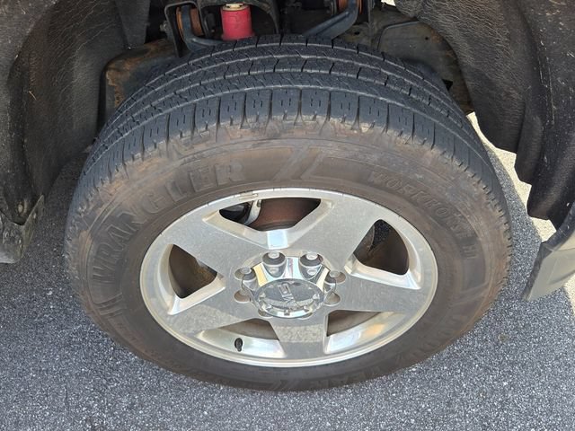 Used 2015 GMC Sierra 2500 Denali AWD/4WD image 4