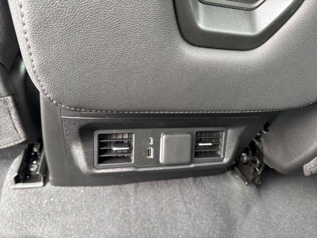 New 2026 Chevrolet Silverado 1500 LT image 18