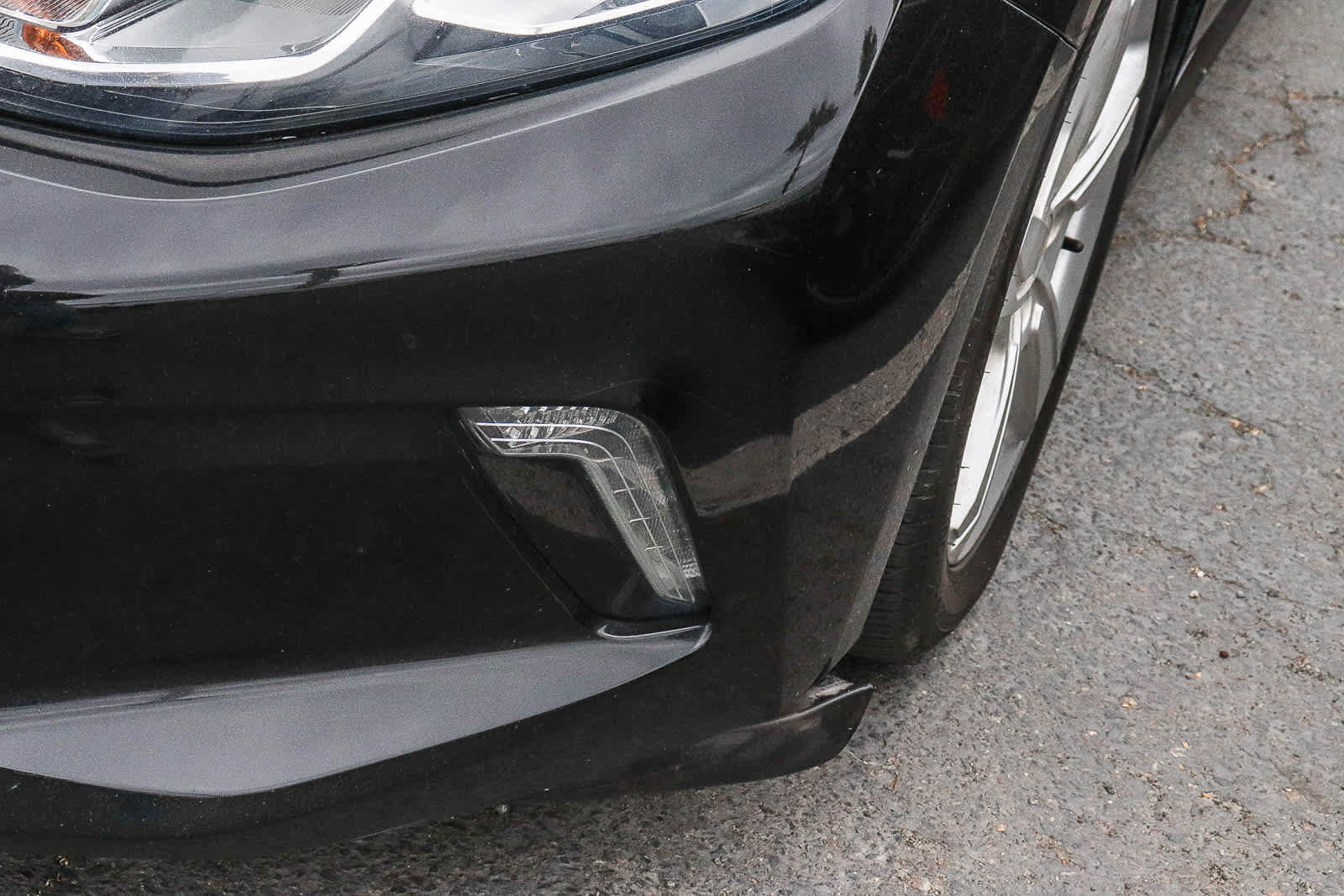 Used 2016 Chevrolet Volt LT w/ Comfort Package FWD image 3