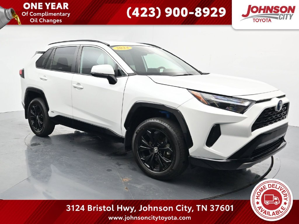 Used 2024 Toyota RAV4 SE